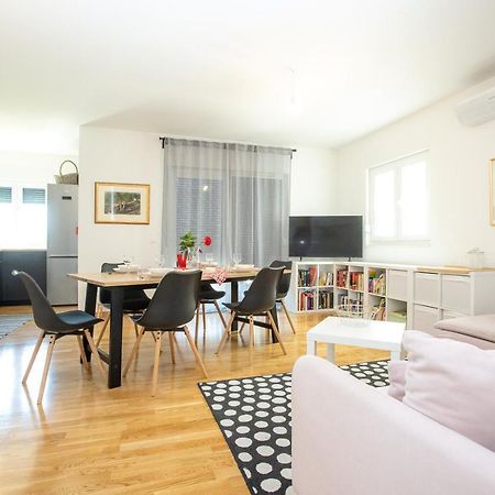 Feel City Near Beach Free Parking With Sea View Zadar Eksteriør billede